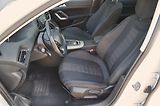 Peugeot 308 (2017) SW 1.2 96kW Allure / AUTOMAT - náhled 16
