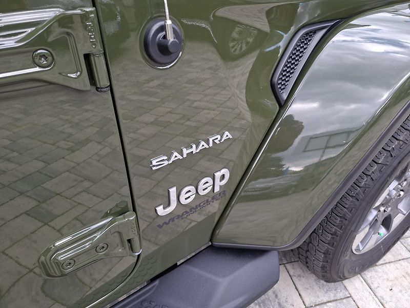Jeep Wrangler (2021) SAHARA 4x4 Unlimited, TOP   - fotka 37 z 52