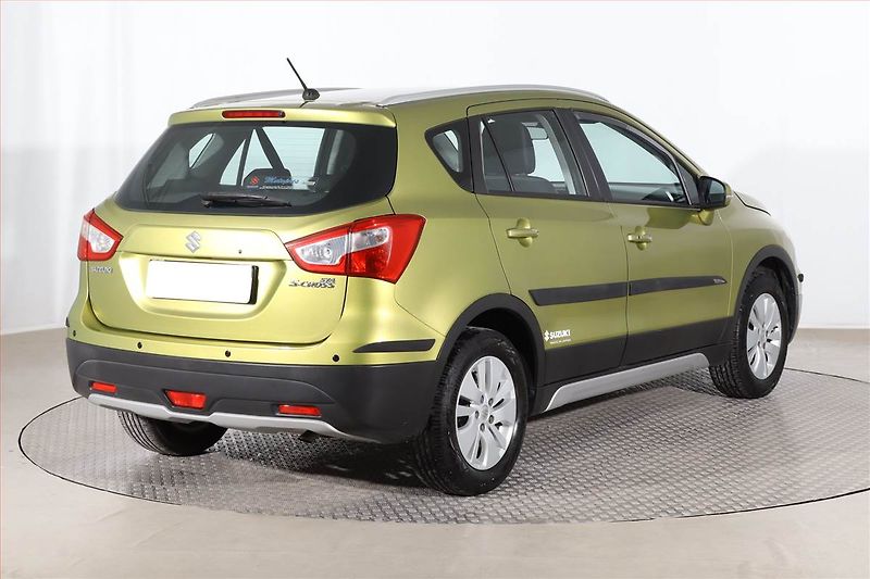 Suzuki SX4 S-Cross (2013) 1.6 VVT, Serv.kniha, Tempomat - fotka 5 z 17
