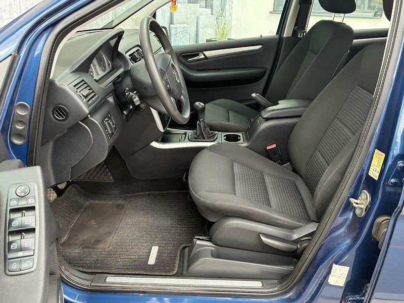 Mercedes-Benz Třídy B (2009) 180 CDi, 2.0D, 80KW,VYHŘ. SED. - fotka 20 z 21
