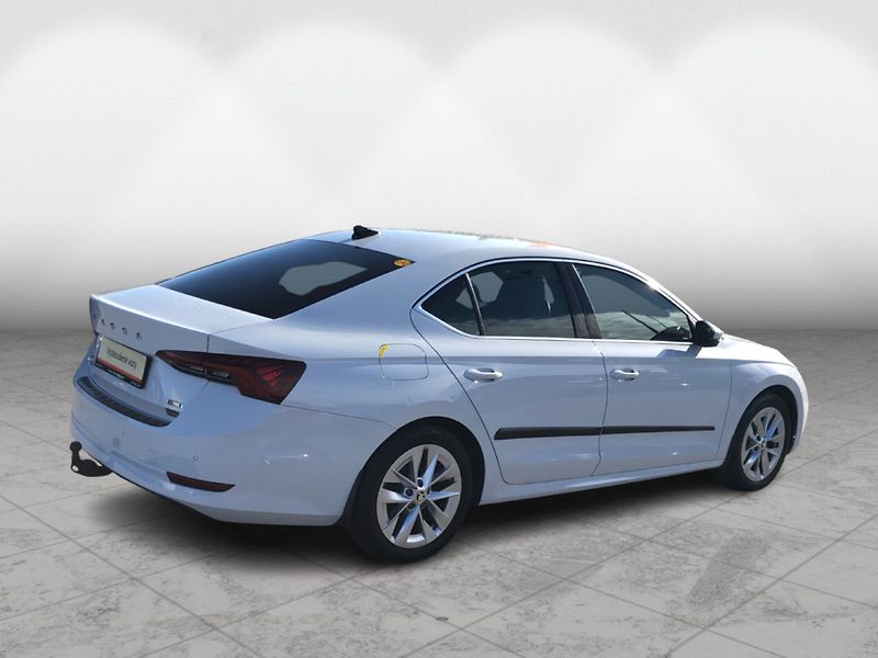 Škoda Octavia 1,5 TSI e-Tec 110 kW DSG Style - fotka 2 z 30