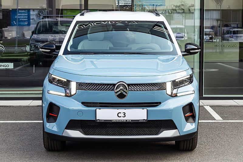 Citroën C3 1,2 MAX Turbo 100k Manual - fotka 2 z 22