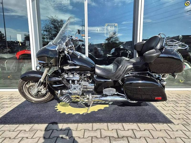 Honda F6C Valkyrie (1999) GL 1500 CF Valkyrie - fotka 7 z 22