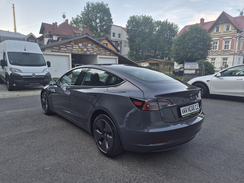 Tesla Model 3 LONG RANGE DUAL MOTOR SOH 94,5 - fotka 4 z 50