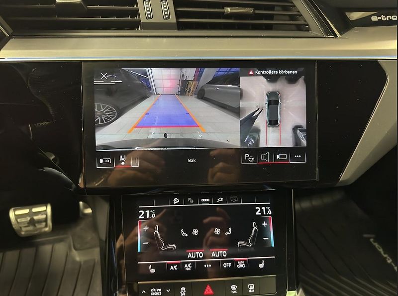 Audi SQ8 e-tron Sportback quattro Tažné - fotka 20 z 27