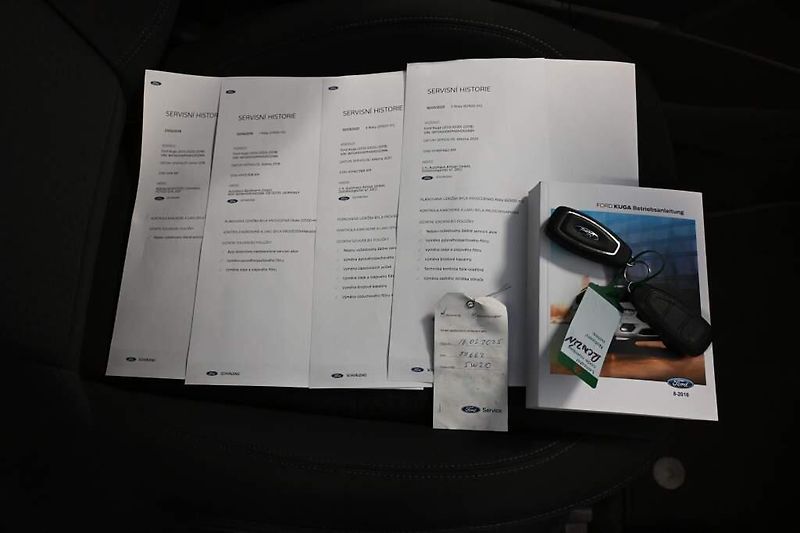 Ford Kuga (2018) 1.5 Cool  Connect ECOBOOST - fotka 20 z 24