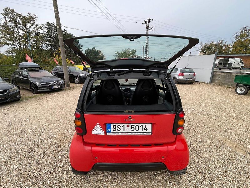 Smart Fortwo 0.6i 40kW - fotka 13 z 19
