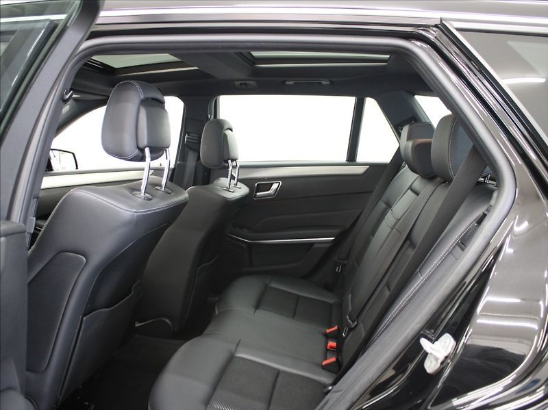 Mercedes-Benz Třídy E E350cdi 4M AMG Pano.Tažné   3, - fotka 7 z 27