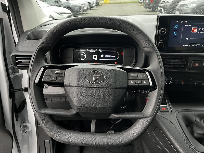 Toyota ProAce City Verso 1.5D MT Business ODBĚR 11/2026 - fotka 16 z 28