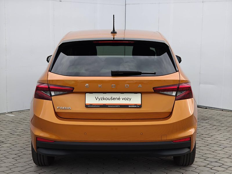 Škoda Fabia Style 6MP 1,0TSI - fotka 21 z 22