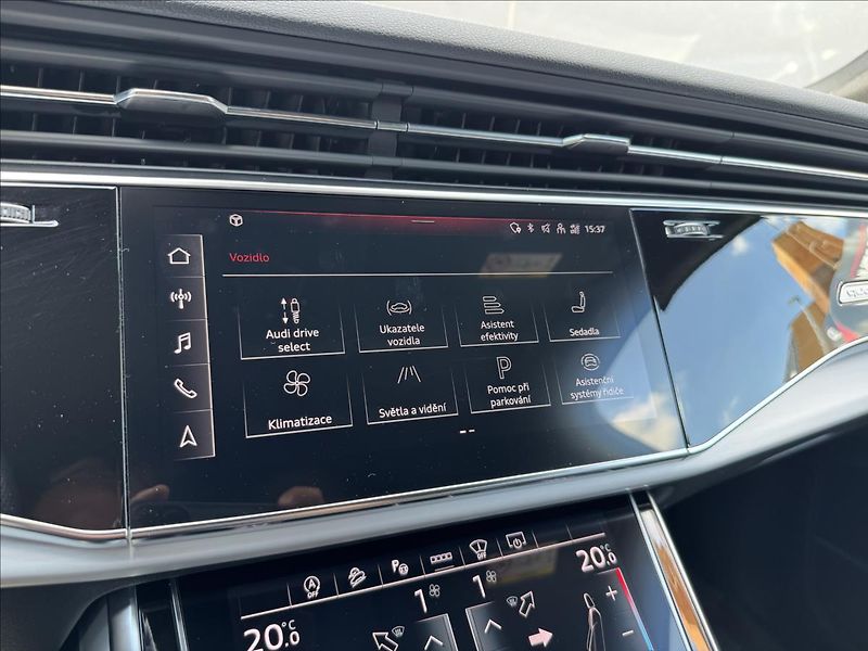 Audi Q7 3,0 50TDI S-LINE quattro ČR DP - fotka 25 z 38