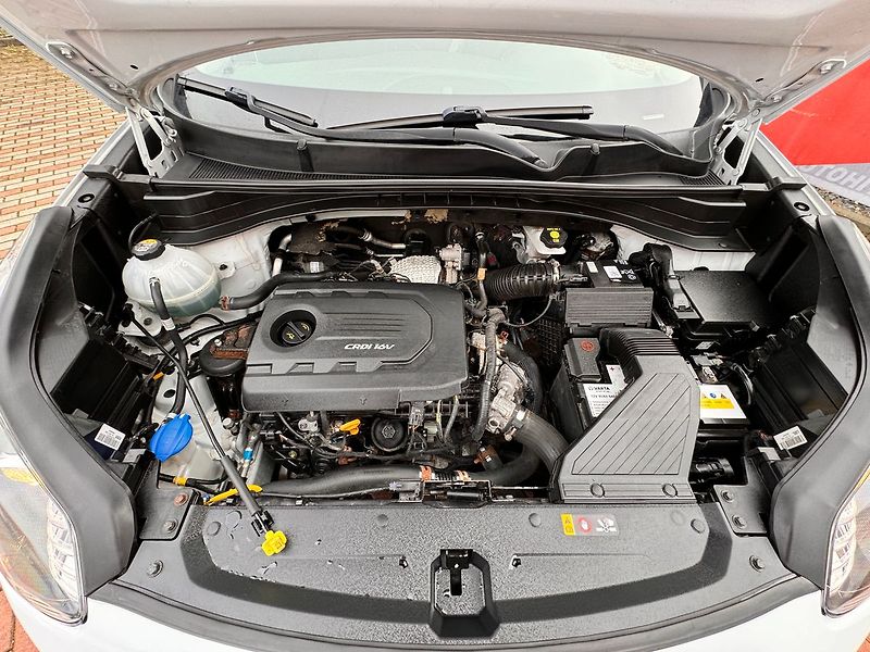 Kia Sportage 1.7 CRDi Automat, ČR - fotka 22 z 23