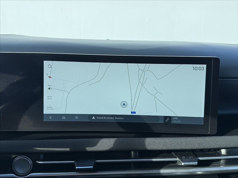 Hyundai Tucson 1,6 T-GDI PHEV 20 YEARS LUXURY - fotka 14 z 26