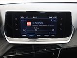Peugeot 2008 (2020) 1.2 PureTech, ČR,1.maj - náhled 13