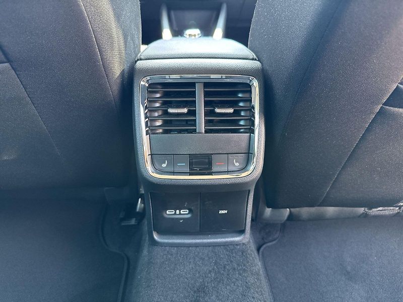 Škoda Octavia (2024) Combi 2.0 TDI 4x4 DSG Style - fotka 27 z 35