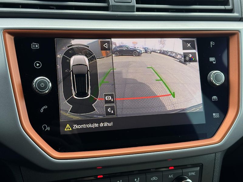 Seat Arona (2019) 1.0TSi 85kW DSG, Virtual - fotka 36 z 54