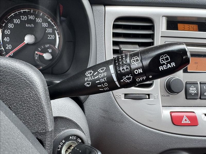 Kia Rio 1,4 i,klima - fotka 14 z 19