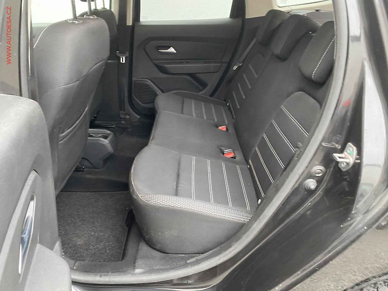 Dacia Duster (2019) 1.3 TCe, Adventure, kamera, - fotka 10 z 21