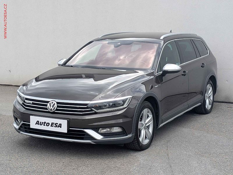 Volkswagen Passat (2017) 2.0TDi 4x4, 2.maj,ČR - fotka 3 z 21