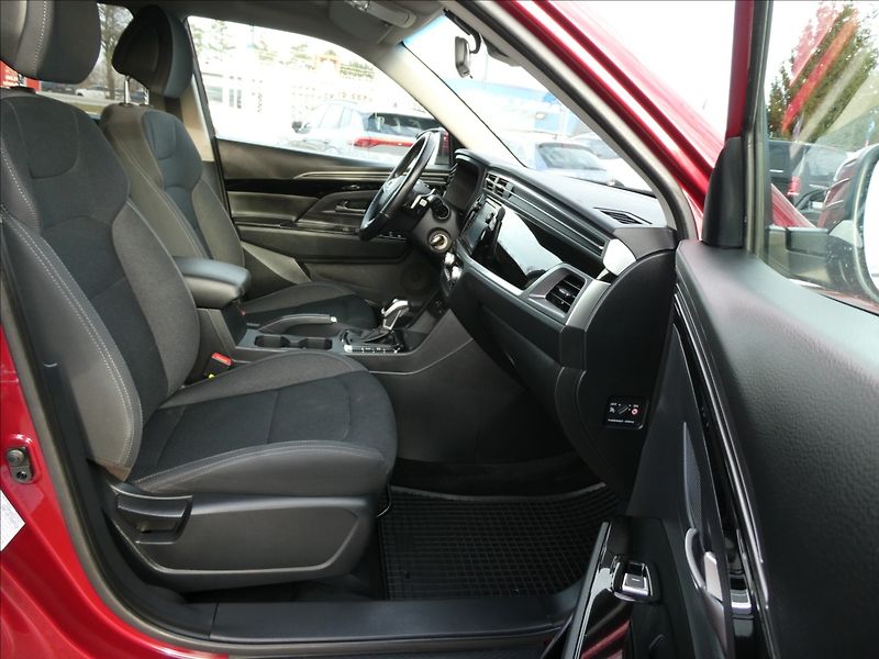 SsangYong Korando 1,5 T-GDI 120kW Automat,Style - fotka 25 z 43