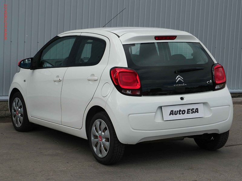 Citroën C1 (2017) 1.2i, ČR, Klima - fotka 6 z 17