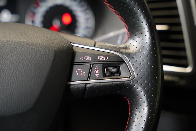 Seat Alhambra - fotka 17 z 31