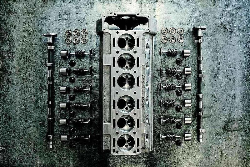 Jaguar E-Type Lightweight.
