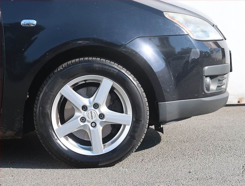 Ford C-MAX (2005) Ghia 2.0 TDCi, nová STK, Tažné - fotka 14 z 19