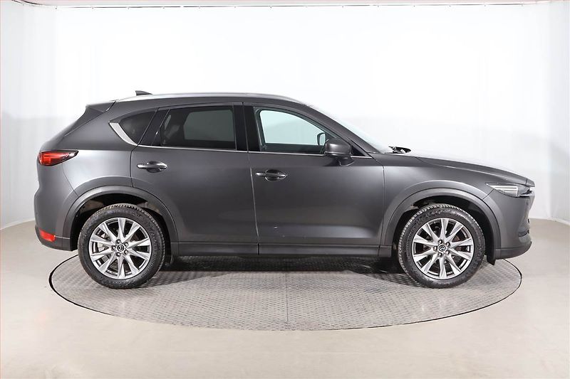 Mazda CX-5 (2019) Revolution 2.0 Skyactiv-G - fotka 6 z 25