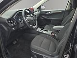 Ford Kuga (2020) Titanium 2.5 PHEV 165kW, Serv. - náhled 25