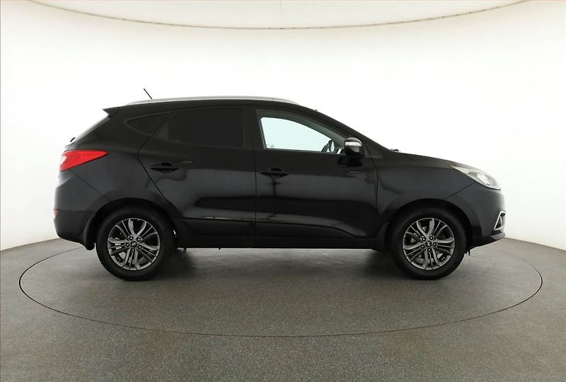 Hyundai ix35 (2014) 1.6 GDI, Serv.kniha, Tempomat - fotka 6 z 18