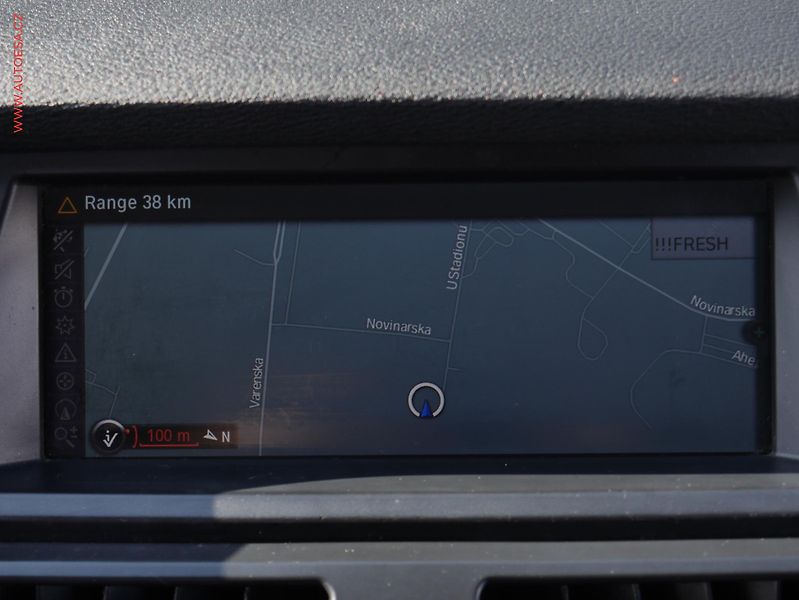 BMW X6 (2010) 3.0 D xDrive30d, AT - fotka 20 z 23