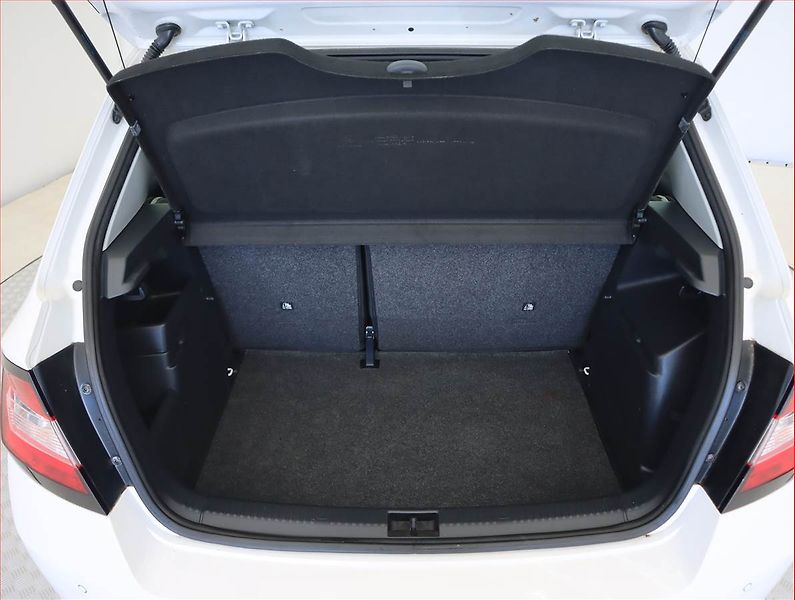 Škoda Fabia (2017) Style 1.4 TDI, Serv.kniha - fotka 14 z 20