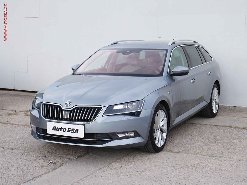 Škoda Superb (2016) 2.0 TDi 4x4, ČR, L&K, DSG - fotka 3 z 20