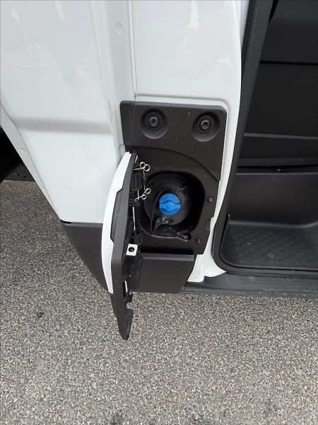 Iveco Daily 3,0 35C21HA8 - SKLOPKA - fotka 14 z 29