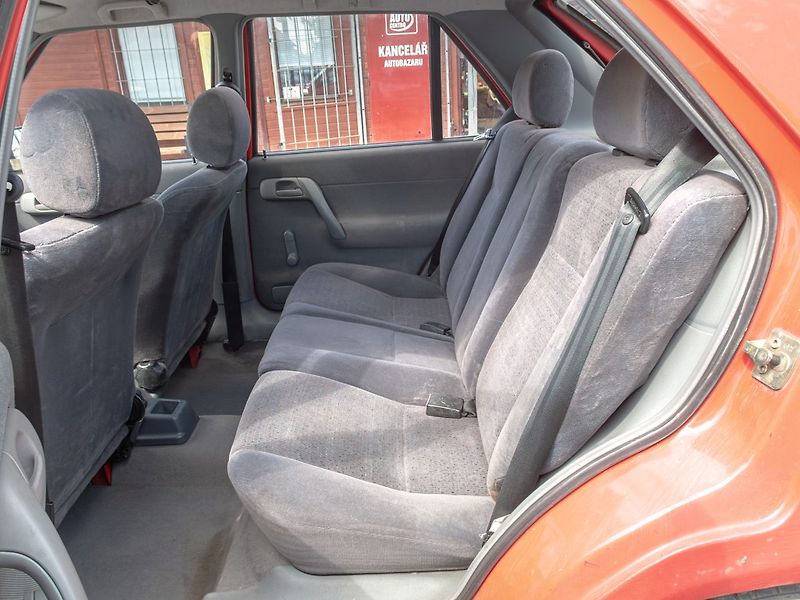 Škoda Felicia (1999) ČR 1.3i 40KW – EKO ZAPLACENO - fotka 16 z 23
