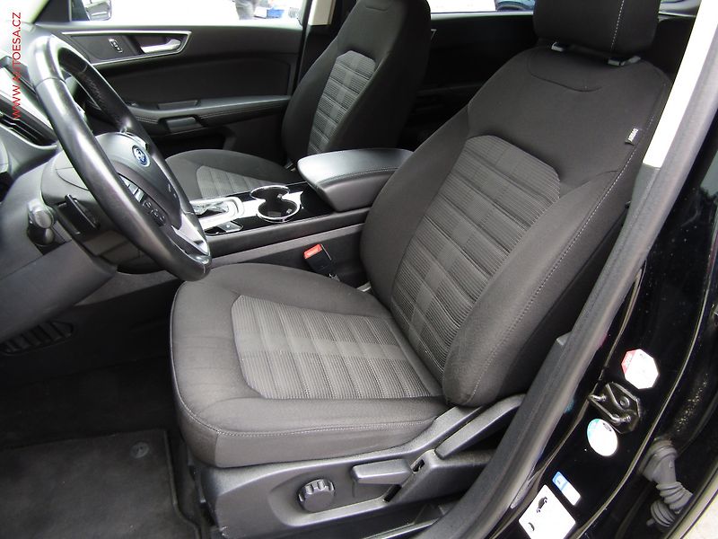 Ford Galaxy (2016) 2.0 TDCi, AT - fotka 9 z 19