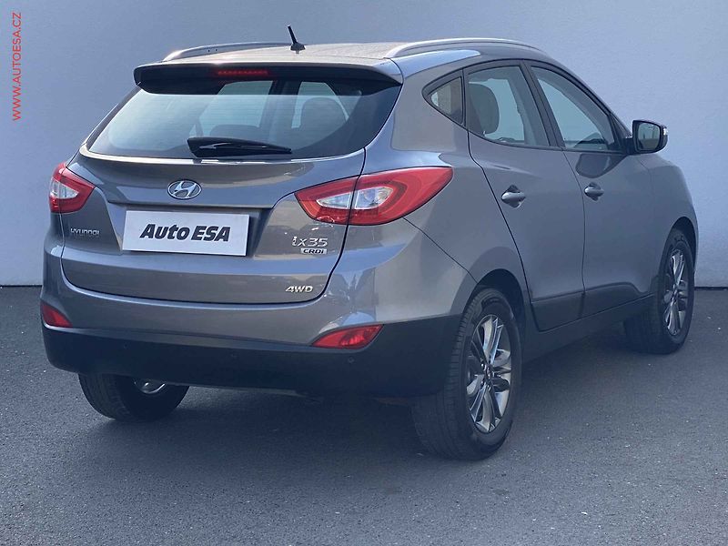 Hyundai ix35 (2014) 2.0CRDi 4WD, Fifa WorldCup - fotka 4 z 17