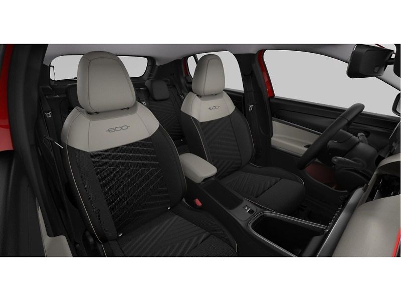 Fiat 600 (2026) 1.2 Turbo Hybrid 145k MHEV eDC - fotka 5 z 5