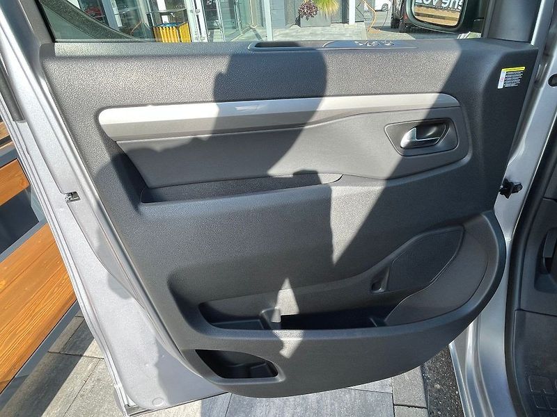 Toyota ProAce Verso MC24 2.0L 8AT - fotka 12 z 24