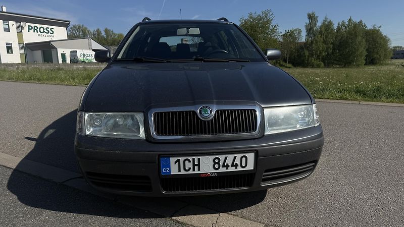 Škoda Octavia (2008) 1.9TDI  - fotka 3 z 22