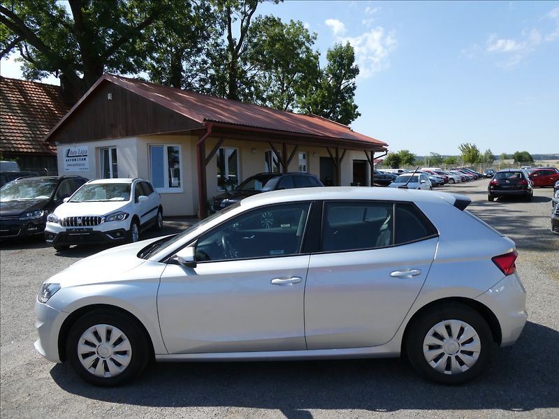 Škoda Fabia 1,0 TSi 70kW koupeno v ČR, DPH - fotka 6 z 39