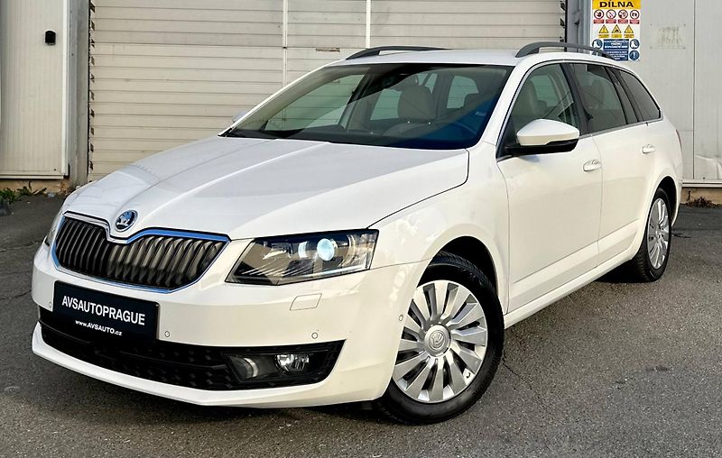 Škoda Octavia (2014) 2.0 TDI 110 KW DSG ACC TAZNE - fotka 3 z 37