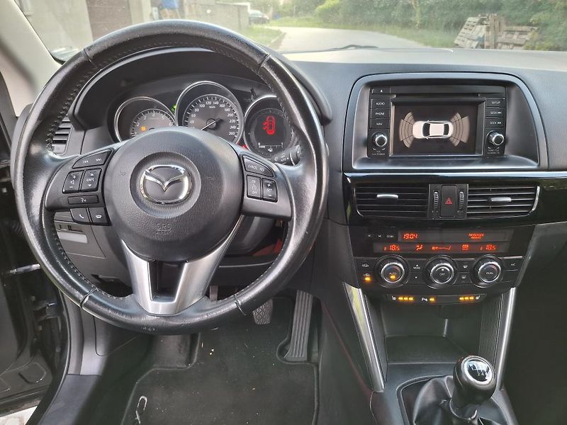 Mazda CX-5 2.0 benzin Rezervace - fotka 31 z 48