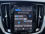 Volvo V60 B4 FWD PLUS DARK // 1. Maj. - náhled 38