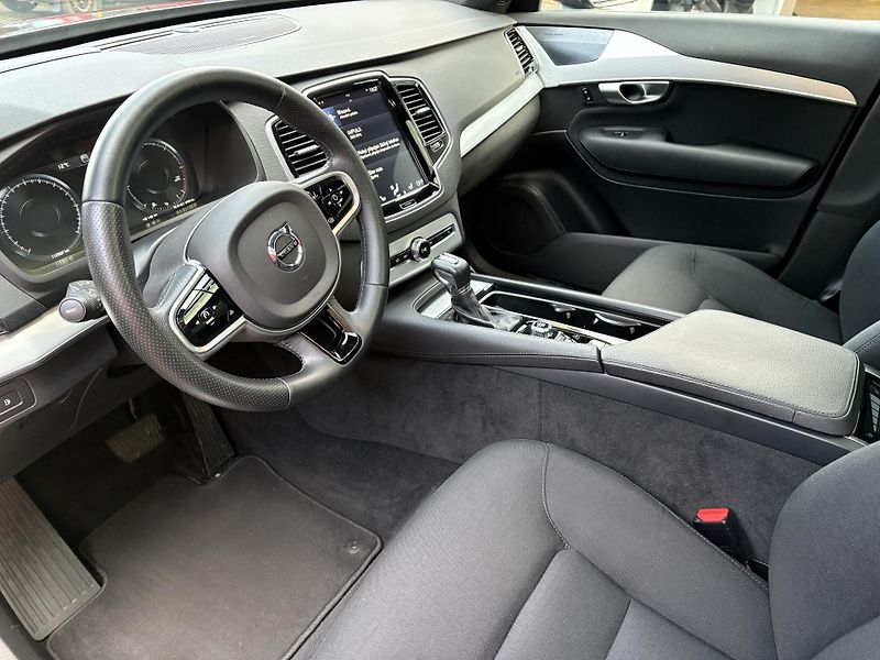 Volvo XC90 (2019) D5 AWD  Pano, Head, 360 - fotka 11 z 35