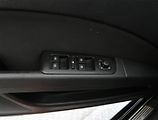 Škoda Superb (2014) 2.0 TDI, Navi, Xenony - náhled 26