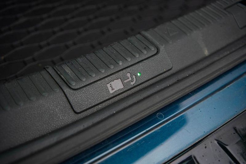 Škoda Superb (2020) iV 1.4 TSI PHEV, ČR, AUTOMAT - fotka 30 z 32