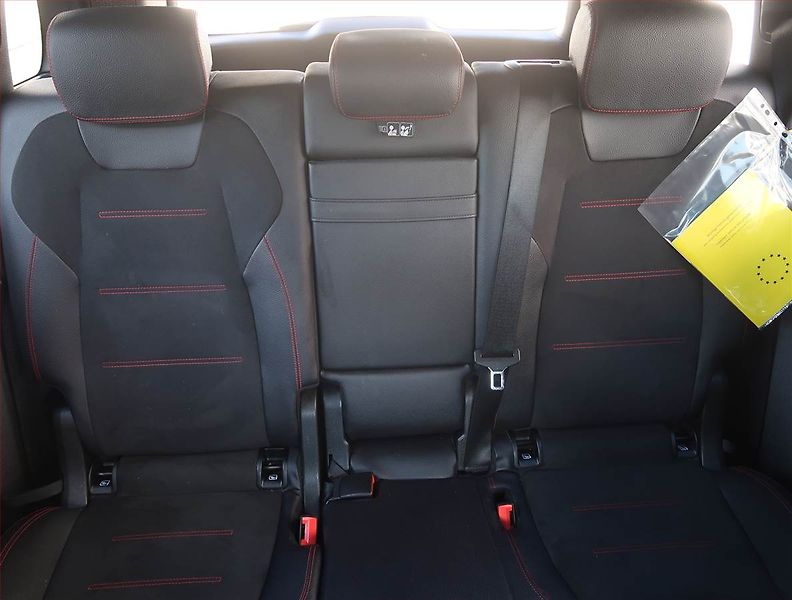 Mercedes-Benz GLB (2020) Progressive 200 d 4MATIC - fotka 10 z 25