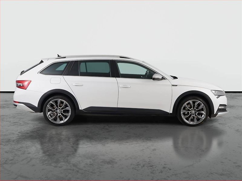 Škoda Superb (2020) Scout 2.0 TSI, ČR, NAVI - fotka 6 z 23